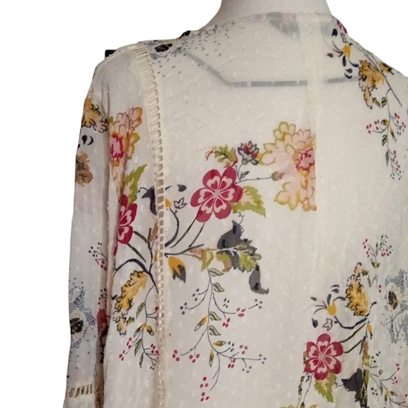 Zara Woman Floral Boho Style Needlepoint Tassel Tie Front Blouse Size Medium - Picture 7 of 10